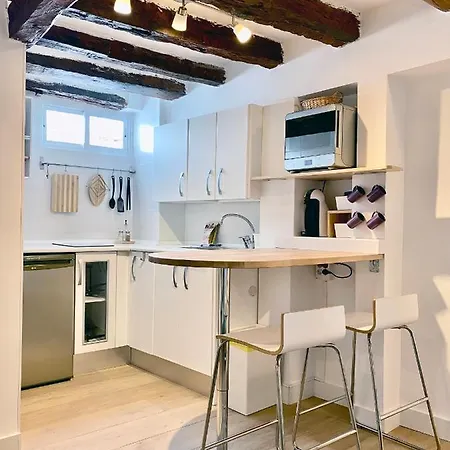 Charming Gran Via Attic Apartment Madrid Exterior photo