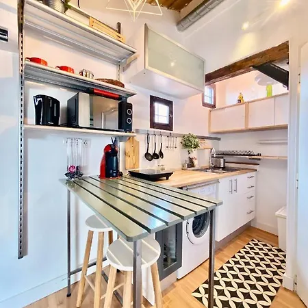 Charming Gran Via Attic Apartment Madrid Exterior photo